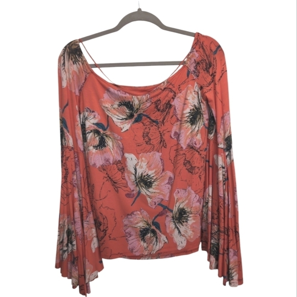 Free People We The Free Top Birds of Paradise Floral Bohochic Bell Sleeve Med - Picture 3 of 9